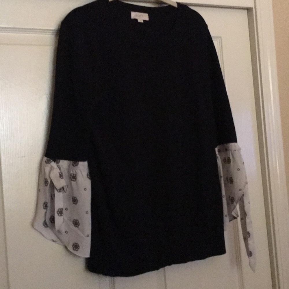 Loft sweater
